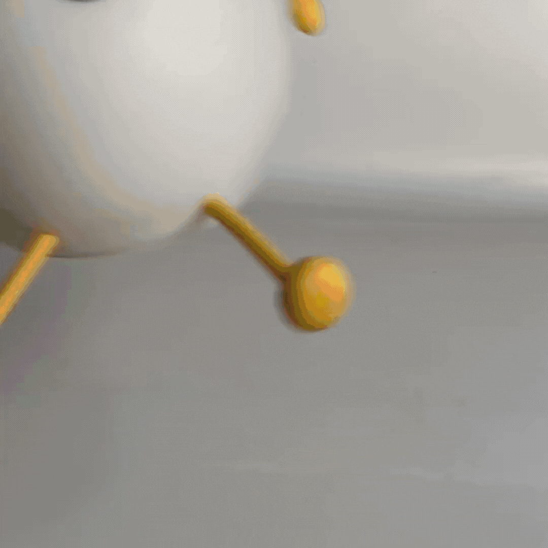 Clara, La Petite Poire